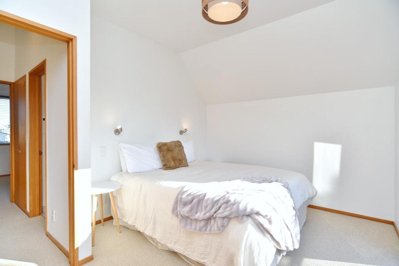 Bristol St - Christchurch Holiday Homes Bagian luar foto